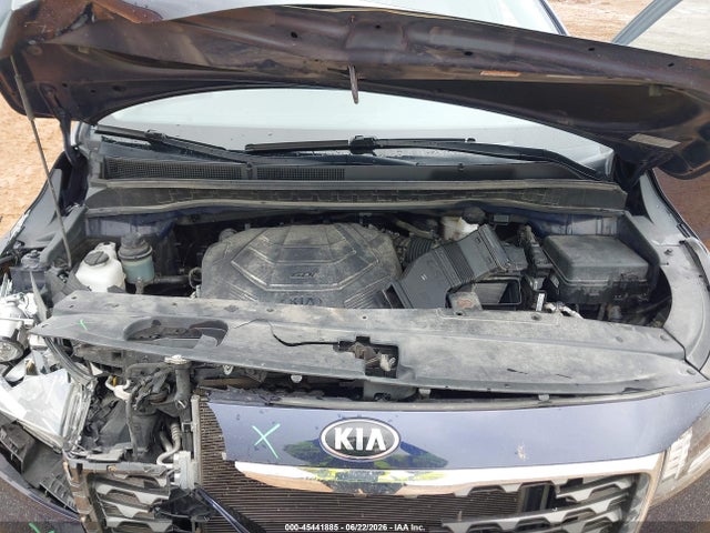 KIA SEDONA LX 2020 KNDMB5C18L6610355 Image 10