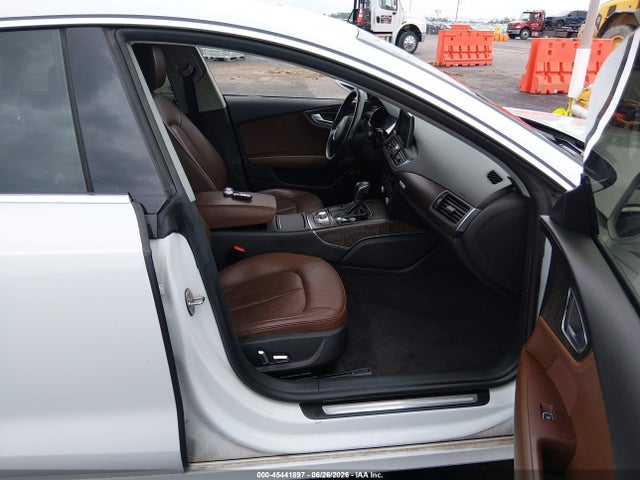 Продажа на аукционе авто 2017 Audi A7 Premium Plus, vin: WAUW2AFC6HN103608, номер лота: 45441897