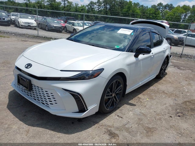 Toyota CAMRY XSE 2025 4T1DBADK3SU023955 Image 2