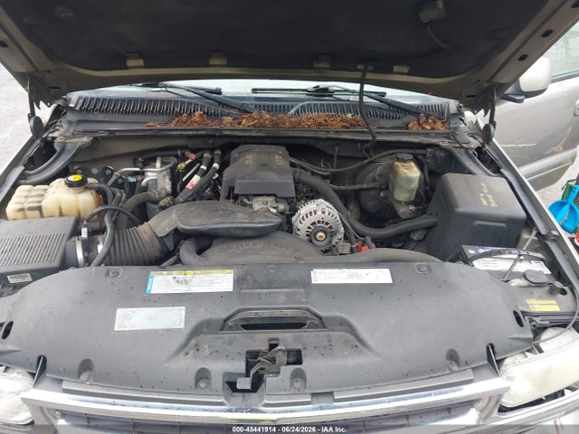 Продаж на аукціоні авто 2000 Chevrolet Suburban 1500 Lt, vin: 3GNFK16T6YG193409, номер лоту: 45441914
