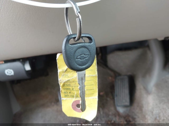 Продаж на аукціоні авто 2000 Chevrolet Suburban 1500 Lt, vin: 3GNFK16T6YG193409, номер лоту: 45441914