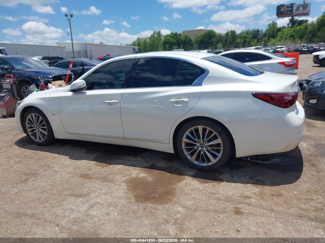 Продажа на аукционе авто 2018 Infiniti Q50 3.0t Luxe, vin: JN1EV7AP3JM366527, номер лота: 45441930