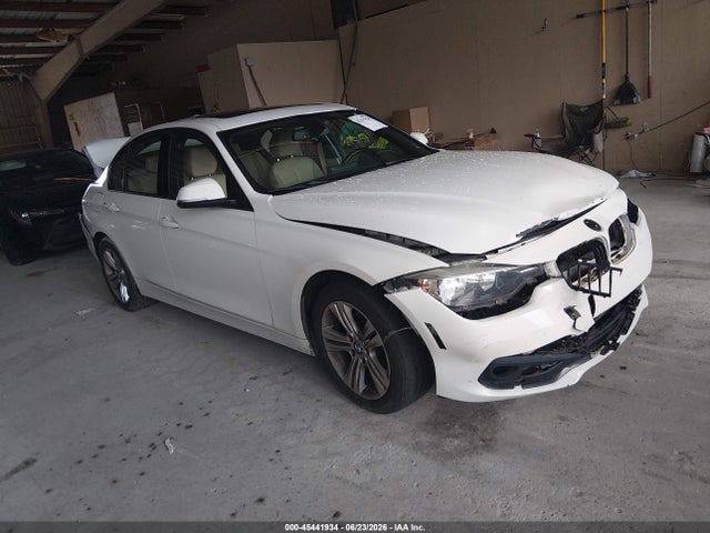 45441934 :رقم المزاد ، WBA8E9G53GNT44085 vin ، 2016 Bmw 328i مزاد بيع