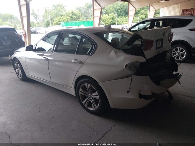 2016 Bmw 328i მანქანა იყიდება აუქციონზე, vin: WBA8E9G53GNT44085, აუქციონის ნომერი: 45441934