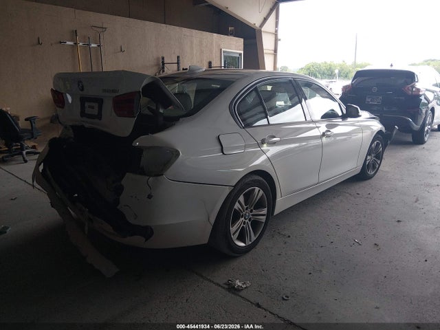 2016 Bmw 328i მანქანა იყიდება აუქციონზე, vin: WBA8E9G53GNT44085, აუქციონის ნომერი: 45441934