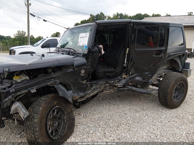 Продажа на аукционе авто 2015 Jeep Wrangler Unlimited Willys Wheeler, vin: 1C4BJWDG1FL588241, номер лота: 45441973