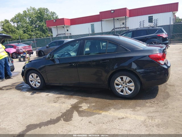 45442008 :رقم المزاد ، 1G1PA5SG8F7300896 vin ، 2015 Chevrolet Cruze Ls Auto مزاد بيع