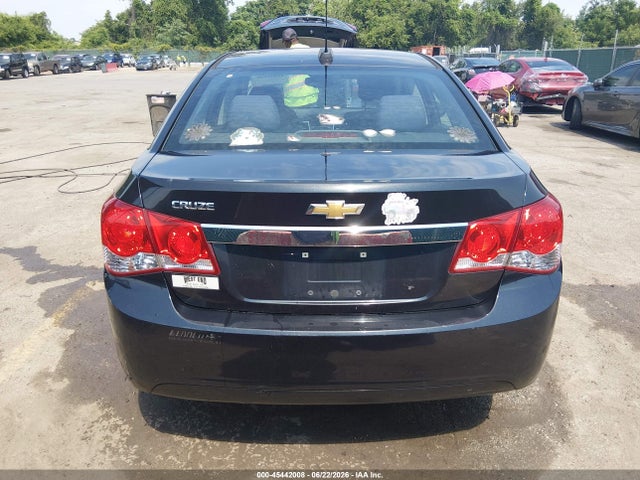 45442008 :رقم المزاد ، 1G1PA5SG8F7300896 vin ، 2015 Chevrolet Cruze Ls Auto مزاد بيع