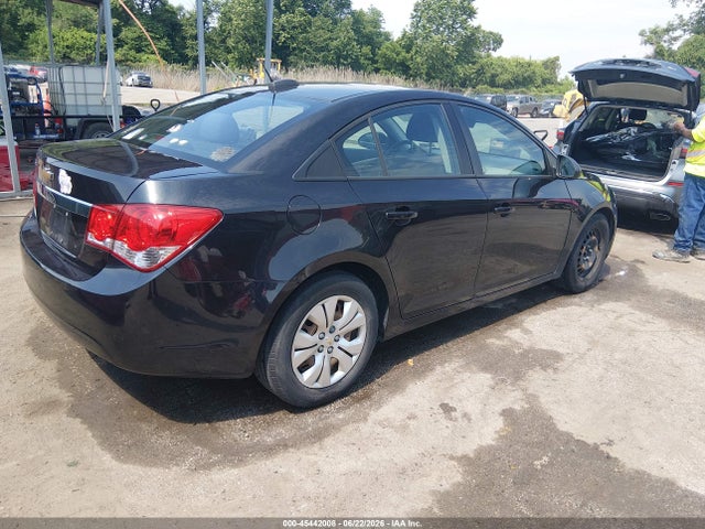 45442008 :رقم المزاد ، 1G1PA5SG8F7300896 vin ، 2015 Chevrolet Cruze Ls Auto مزاد بيع