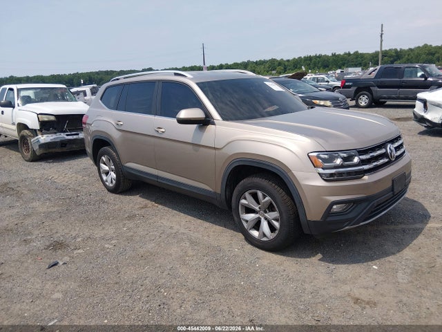 2018 Volkswagen Atlas 3.6l V6 Se მანქანა იყიდება აუქციონზე, vin: 1V2CR2CAXJC509109, აუქციონის ნომერი: 45442009
