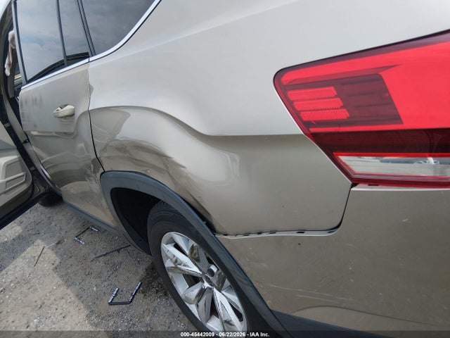 2018 Volkswagen Atlas 3.6l V6 Se მანქანა იყიდება აუქციონზე, vin: 1V2CR2CAXJC509109, აუქციონის ნომერი: 45442009