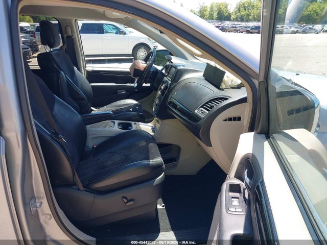 Продажа на аукционе авто 2014 Chrysler Town & Country Touring-l 30th Anniversary, vin: 2C4RC1CG7ER424673, номер лота: 45442087