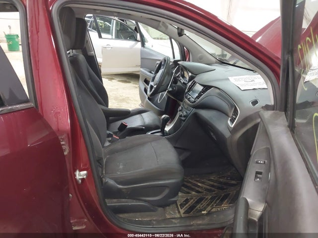 45442113 :رقم المزاد ، 3GNCJPSB1HL261676 vin ، 2017 Chevrolet Trax Lt مزاد بيع