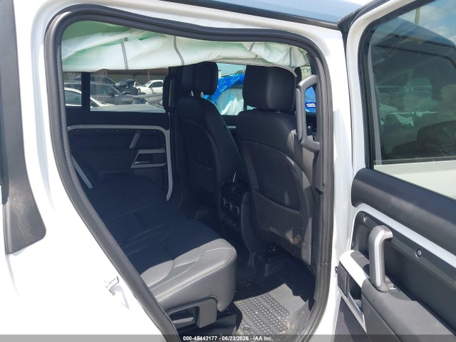 Aukcja sprzedaży 2024 Land Rover Defender 110 P400 S, vin: SALEJEEU3R2354097, numer aukcji: 45442177
