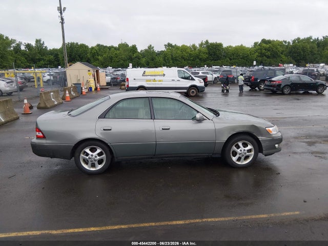 45442200 :رقم المزاد ، JT8BF28G4Y0263073 vin ، 2000 Lexus Es 300 مزاد بيع