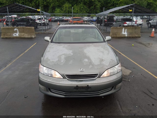 45442200 :رقم المزاد ، JT8BF28G4Y0263073 vin ، 2000 Lexus Es 300 مزاد بيع