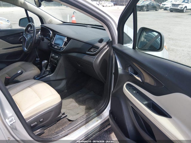 45442210 :رقم المزاد ، KL4CJCSB5HB182766 vin ، 2017 Buick Encore Essence مزاد بيع