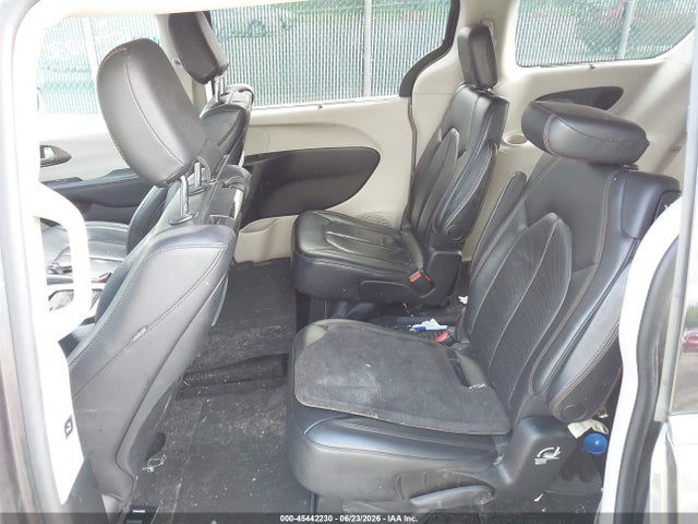 Продаж на аукціоні авто 2017 Chrysler Pacifica Touring-l Plus, vin: 2C4RC1EG0HR555977, номер лоту: 45442230