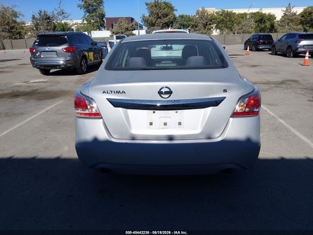 Nissan Altima 2.5 S 2015 1N4AL3AP2FC177901 Image 19