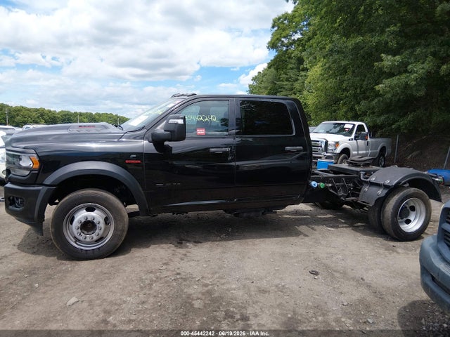 45442242 :رقم المزاد ، 3C7WRNEL7RG349832 vin ، 2024 Ram 5500 Chassis Tradesman/slt/laramie/limited مزاد بيع