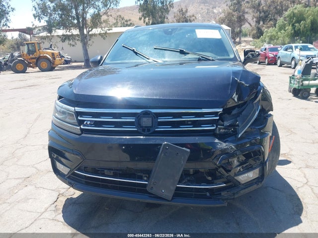 Продаж на аукціоні авто 2018 Volkswagen Tiguan 2.0t Sel Premium, vin: 3VV5B7AX5JM192200, номер лоту: 45442263