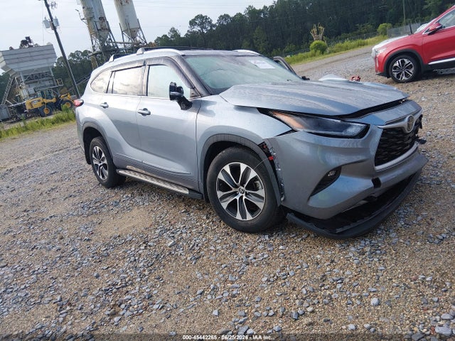 Aukcja sprzedaży 2021 Toyota Highlander Xle, vin: 5TDGZRAH2MS085276, numer aukcji: 45442265