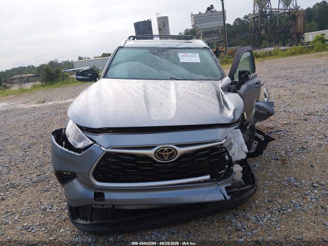 Toyota Highlander Xle 2021 5TDGZRAH2MS085276 Image 12