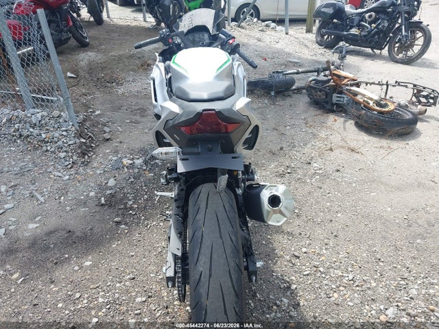 Kawasaki Cx500 2024 ML5CXGA1XRDA04522 Image 6
