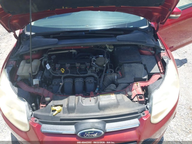 1FADP3F28EL190911 Ford FOCUS SE