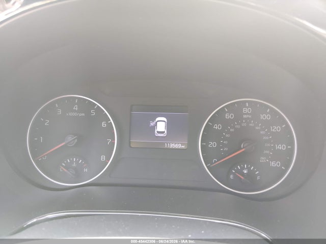 KNDERCAA4M7118005 KIA SELTOS EX