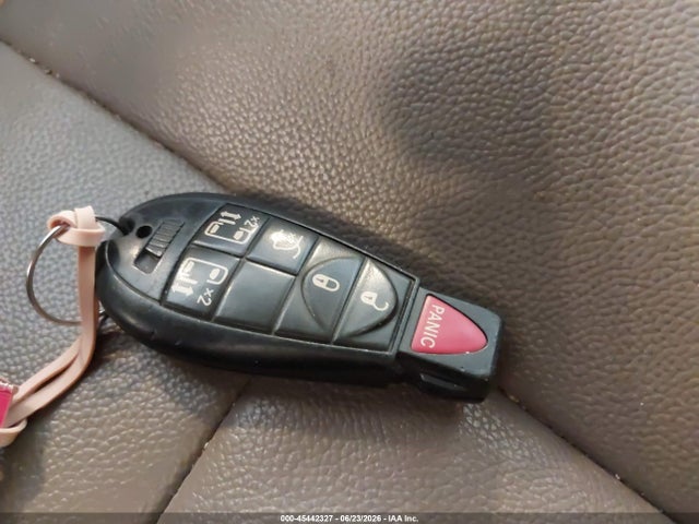 45442327 :رقم المزاد ، 2C4RC1BG3ER191912 vin ، 2014 Chrysler Town & Country Touring مزاد بيع
