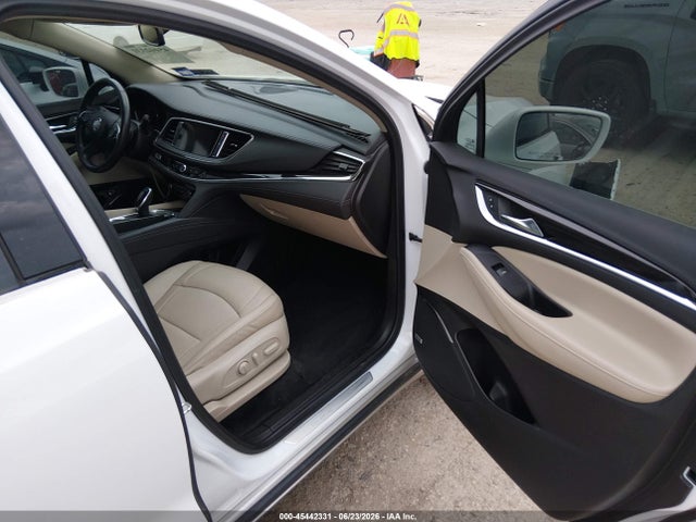 2020 Buick Enclave Fwd Essence მანქანა იყიდება აუქციონზე, vin: 5GAERBKWXLJ286867, აუქციონის ნომერი: 45442331