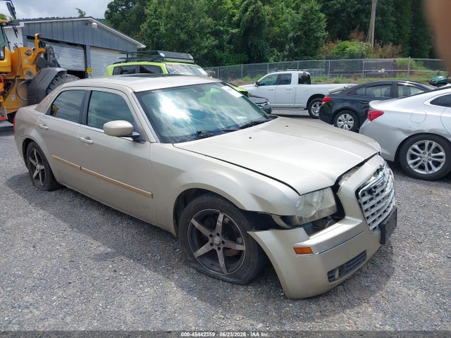 2006 Chrysler 300 მანქანა იყიდება აუქციონზე, vin: 2C3KA53G86H386316, აუქციონის ნომერი: 45442359