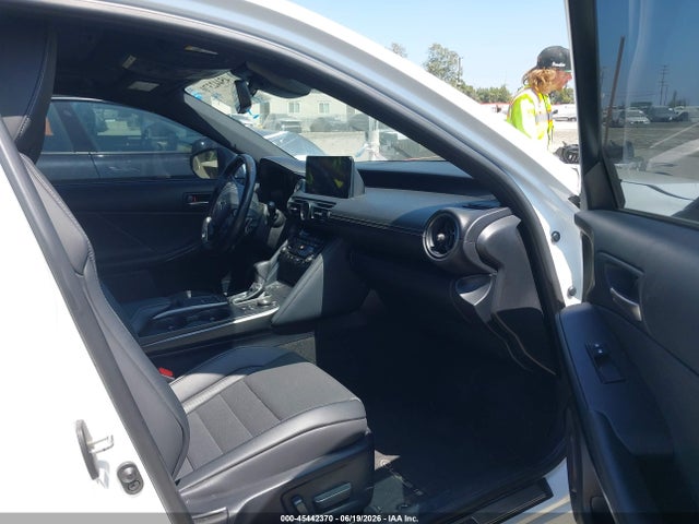 JTHGZ1B2XR5077708 Lexus Is 350 F Sport