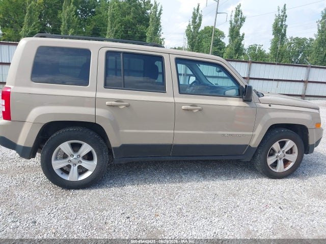 Auction sale of the 2017 Jeep Patriot Sport Fwd, vin: 1C4NJPBA3HD102415, lot number: 45442423