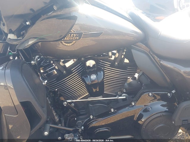 Harley-Davidson FLHTK 2023 1HD1KEF1XPB620542 Image 9