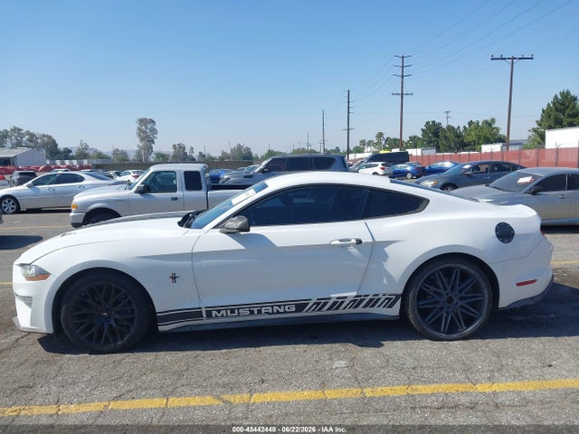 Ford Mustang Ecoboost 2018 1FA6P8TH1J5105047 Image 15