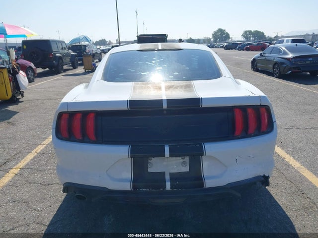 Ford Mustang Ecoboost 2018 1FA6P8TH1J5105047 Image 17