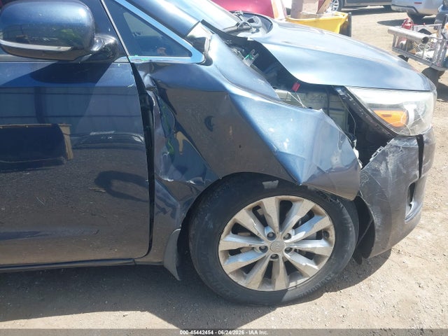 KIA SEDONA EX 2016 KNDMC5C1XG6110832 Image 17
