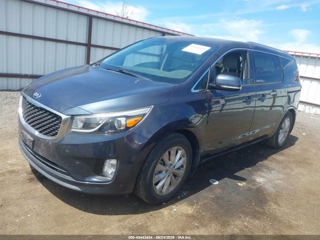 KIA SEDONA EX 2016 KNDMC5C1XG6110832 Image 2