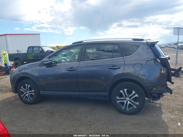 Toyota RAV4 LE 2018 JTMBFREV4JJ175749 Image 15