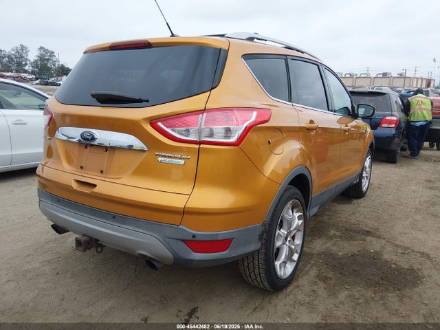 Ford Escape Titanium 2016 1FMCU0J92GUA11613 Image 4