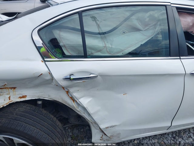 Honda Accord Sport 2015 1HGCR2F55FA036028 Image 8