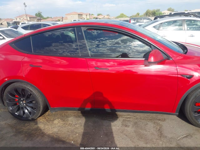 Продажа на аукционе авто 2022 Tesla Model Y Performance Dual Motor All-wheel Drive, vin: 7SAYGDEF4NF513993, номер лота: 45442501
