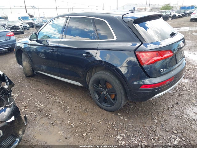 Продаж на аукціоні авто 2018 Audi Q5 2.0t Premium/2.0t Tech Premium, vin: WA1CNAFY1J2043716, номер лоту: 45442507