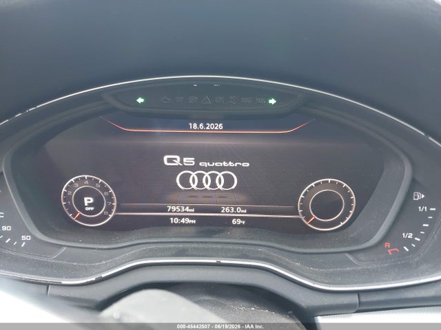 Продаж на аукціоні авто 2018 Audi Q5 2.0t Premium/2.0t Tech Premium, vin: WA1CNAFY1J2043716, номер лоту: 45442507
