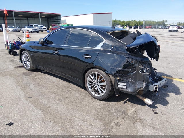 Продажа на аукционе авто 2018 Infiniti Q50 3.0t Luxe, vin: JN1EV7AP1JM365845, номер лота: 45442510