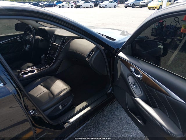 Продажа на аукционе авто 2018 Infiniti Q50 3.0t Luxe, vin: JN1EV7AP1JM365845, номер лота: 45442510