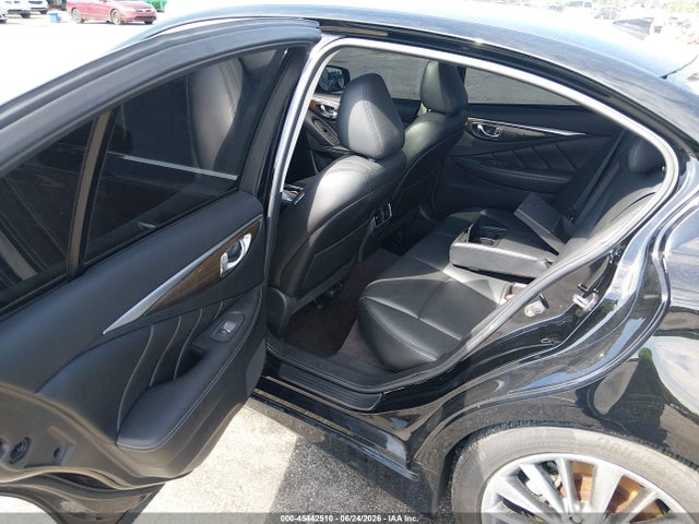 Продажа на аукционе авто 2018 Infiniti Q50 3.0t Luxe, vin: JN1EV7AP1JM365845, номер лота: 45442510