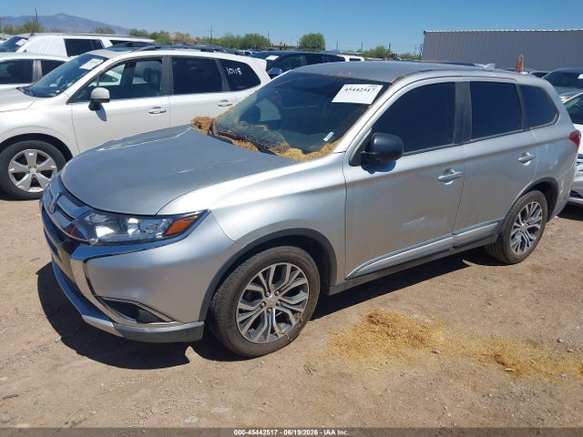45442517 :رقم المزاد ، JA4AD2A3XJZ054801 vin ، 2018 Mitsubishi Outlander Es مزاد بيع